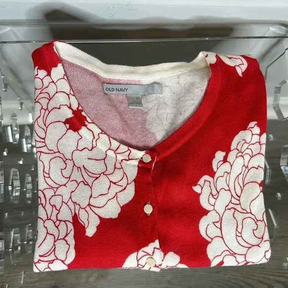 Old Navy Red Floral Button Down Cardigan - Picture 2 of 8